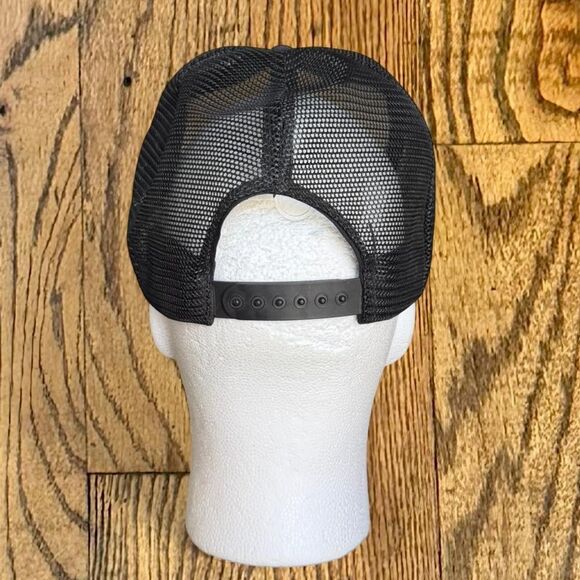 Vintage 80’s Two Toned Bud Light Spuds Mackenzie Snapback Trucker Hat - Picture 3 of 5